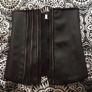 Steel Bone Zip & Clip Waist Trainer